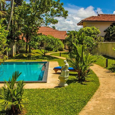 The Lagoon Villa Kurana Katunayaka 外观 照片