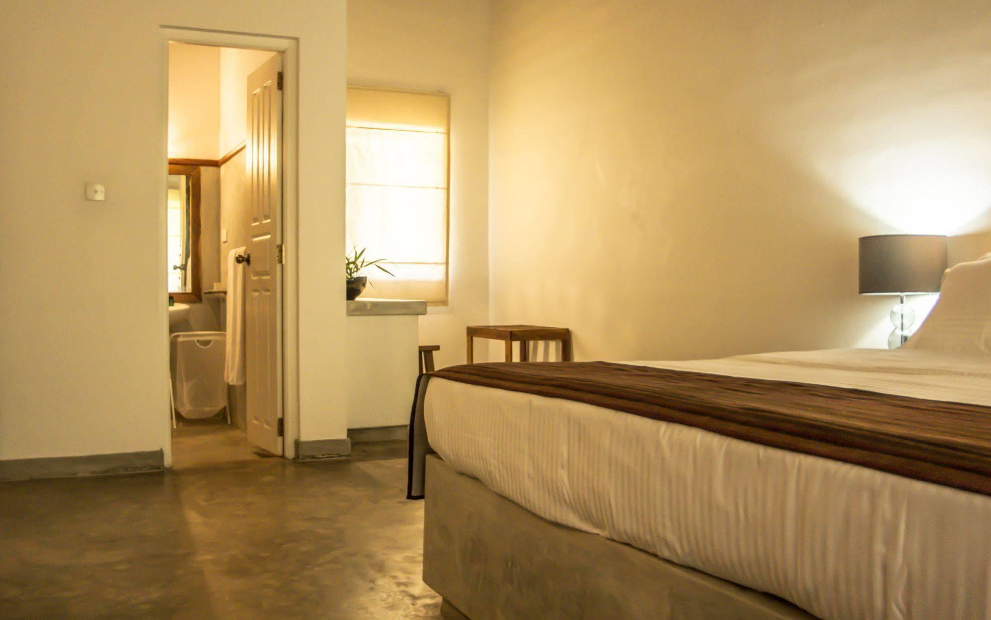 The Lagoon Villa Kurana Katunayaka 外观 照片